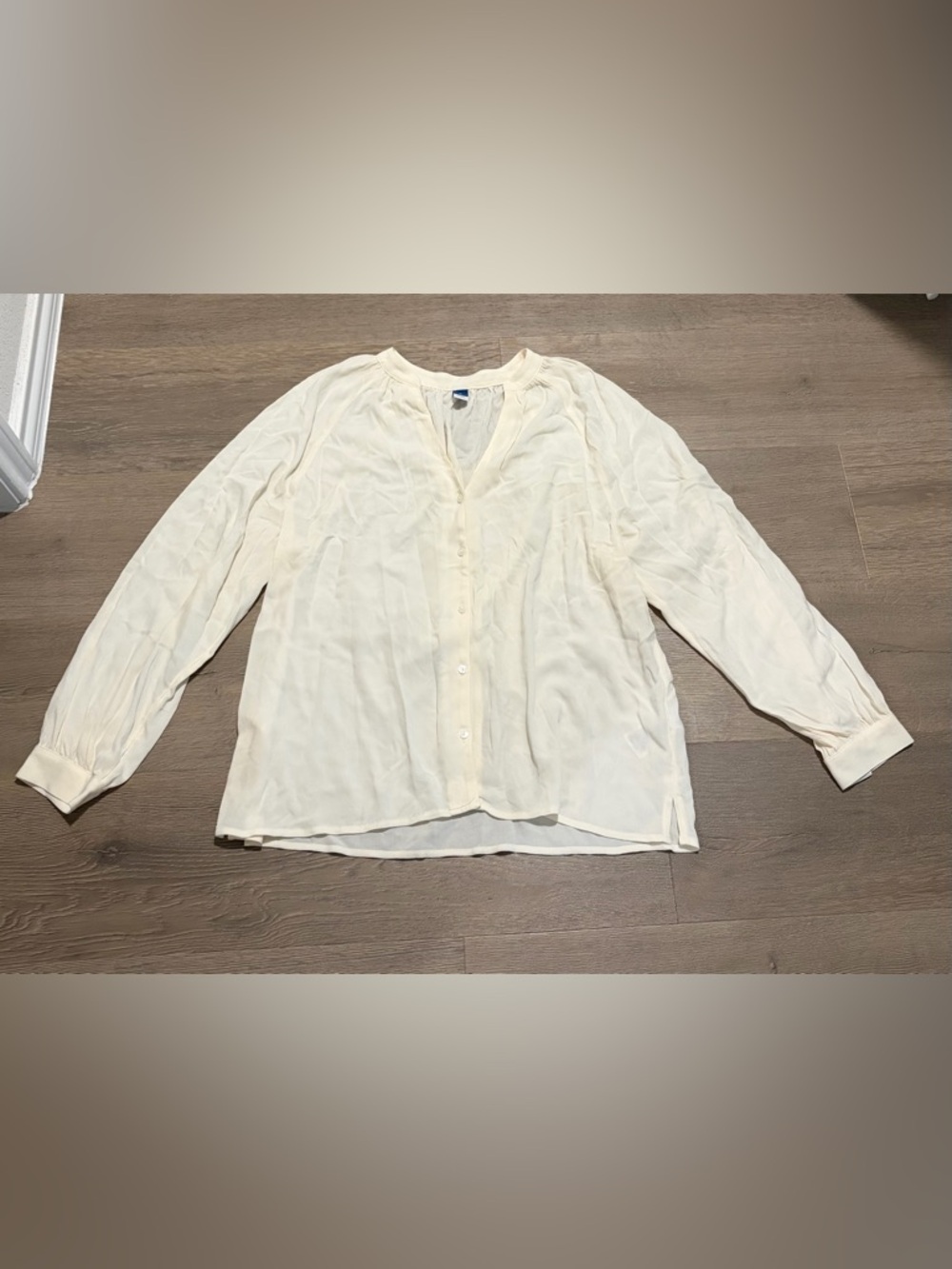Old Navy Cream Button-Front Blouse